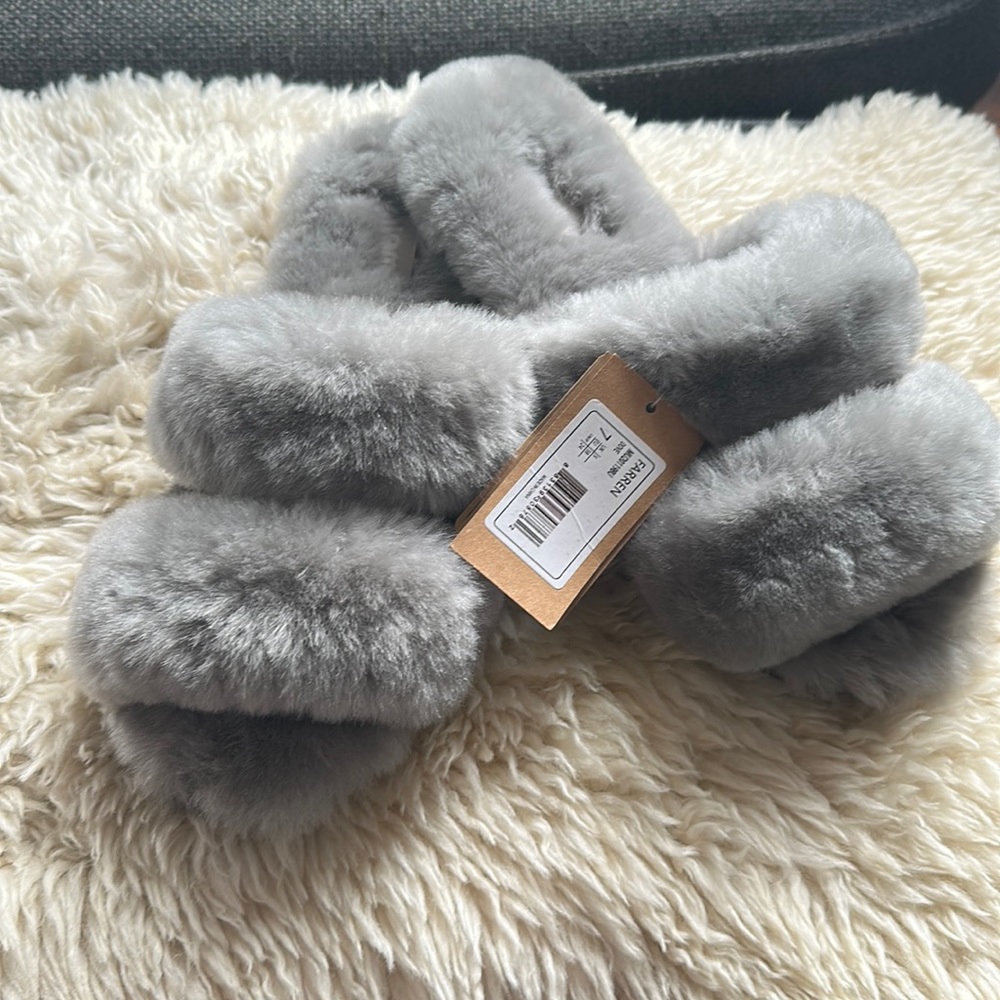 Lamo Farren Shearling Slippers